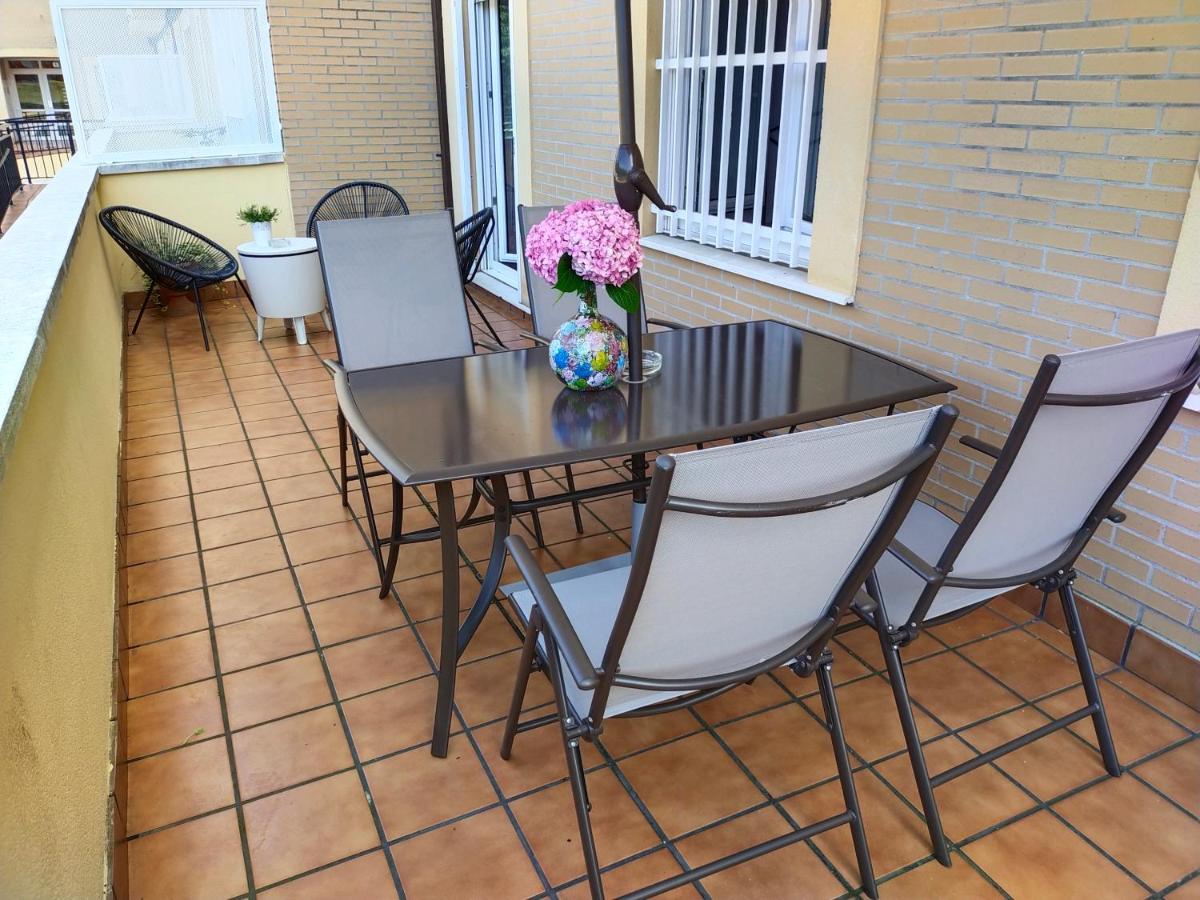 Tiviti Playa Ribadesella Apartment ภายนอก รูปภาพ